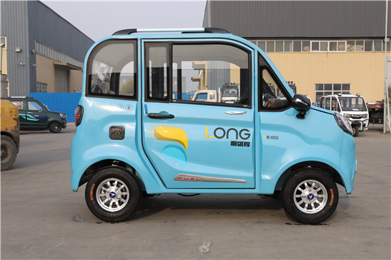 電動(dòng)三輪車(chē)